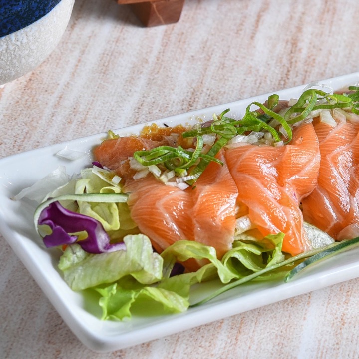 Foto menu Salmon Salad Carpaccio