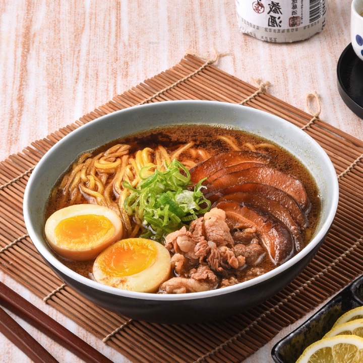 Foto menu Beef Soyu Ramen