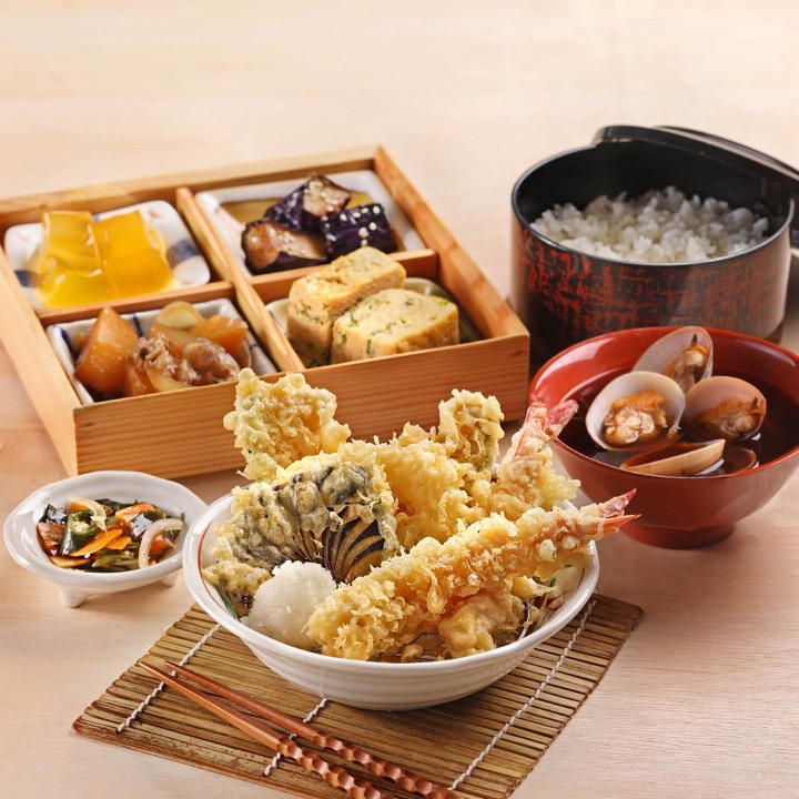 Foto menu Uchino Shokudo Set