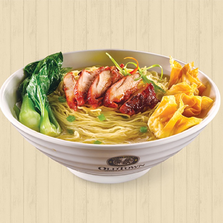 Foto menu OldTown BBQ Chicken Soup Egg Noodles with Fried Wanton